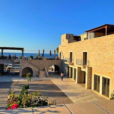 Margo Beach Hotel 伊西翁 外观 照片