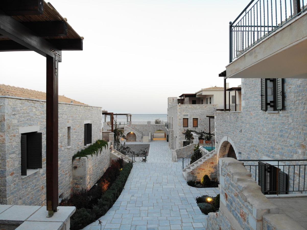 Margo Beach Hotel 伊西翁 外观 照片
