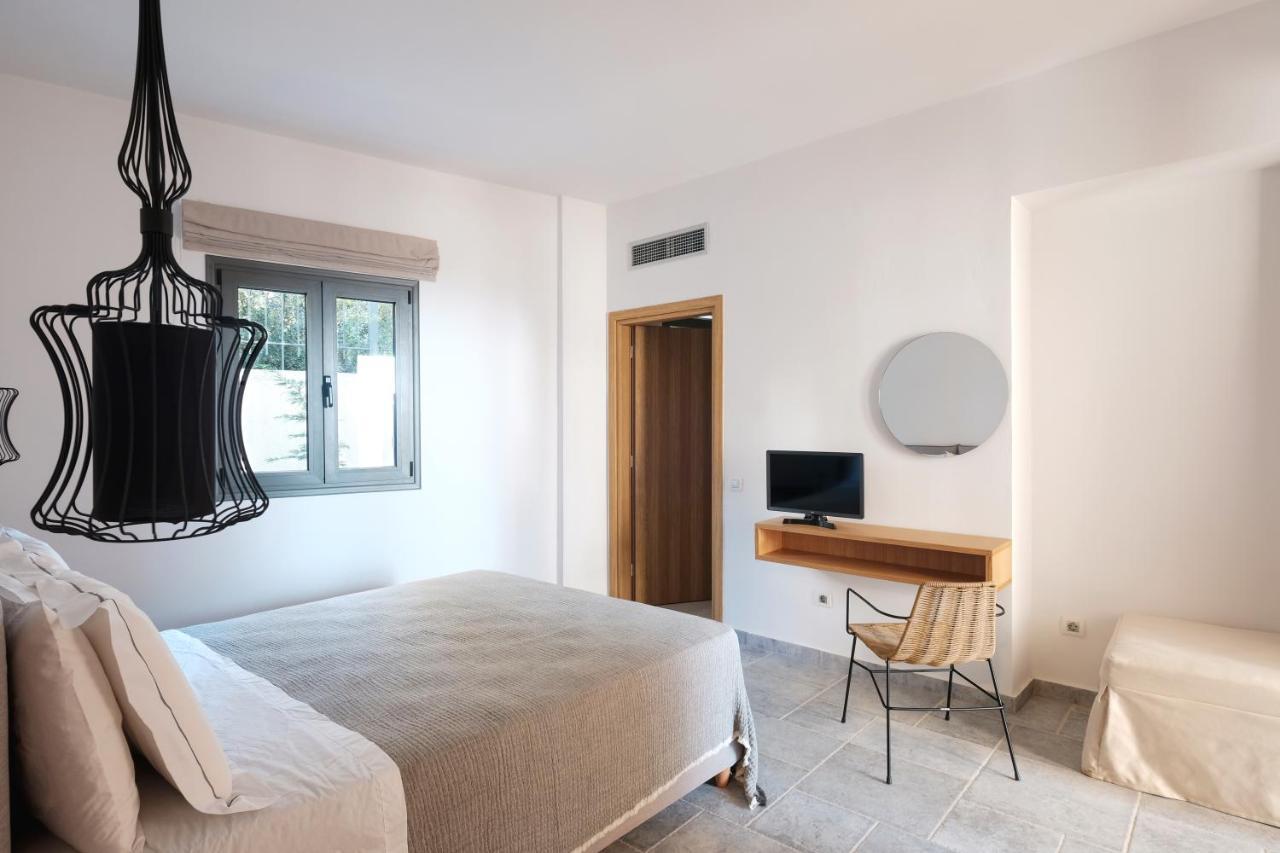 Margo Beach Hotel 伊西翁 外观 照片