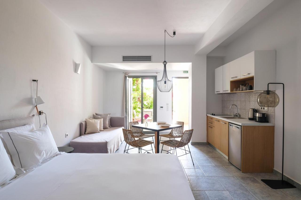 Margo Beach Hotel 伊西翁 外观 照片
