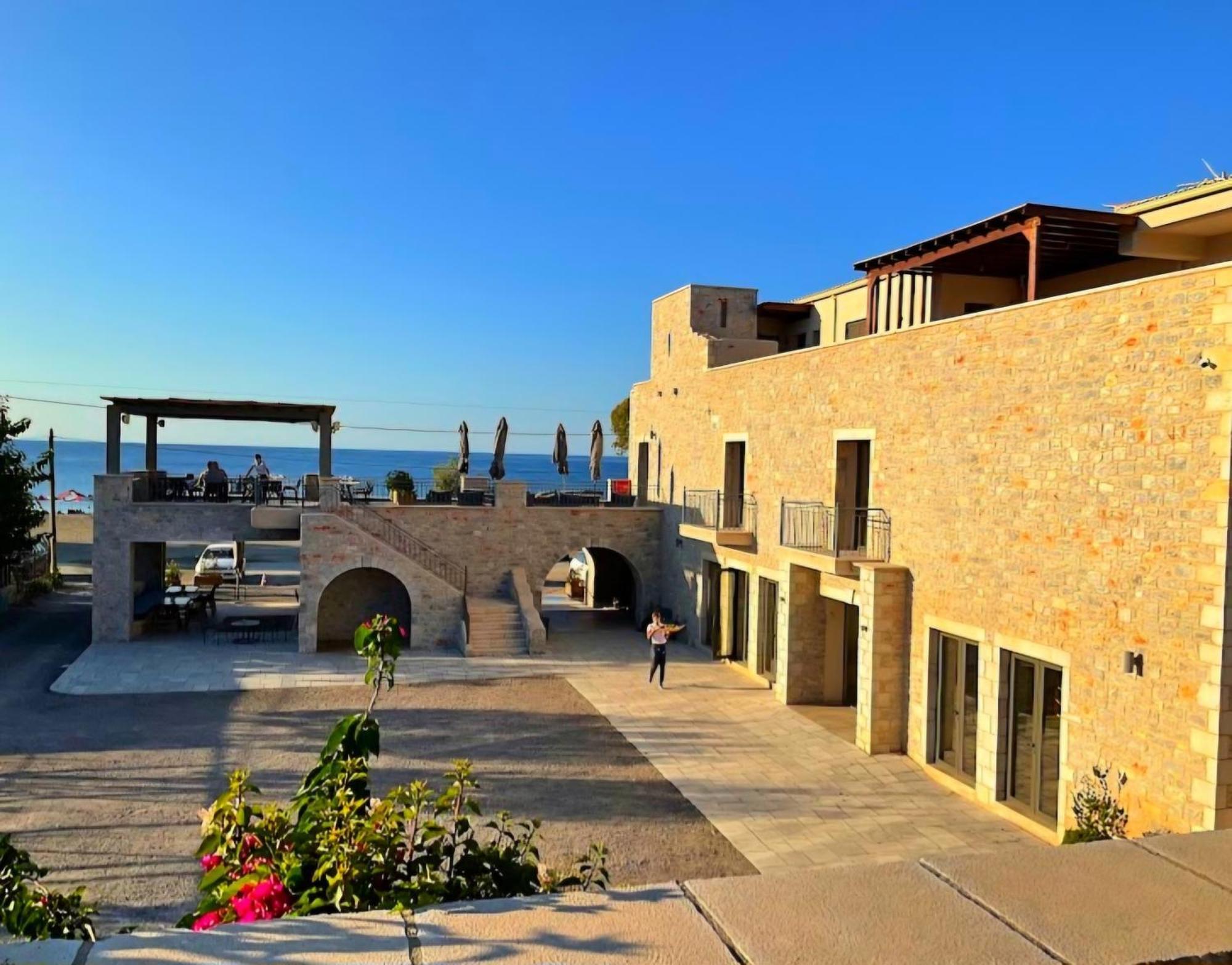 Margo Beach Hotel 伊西翁 外观 照片