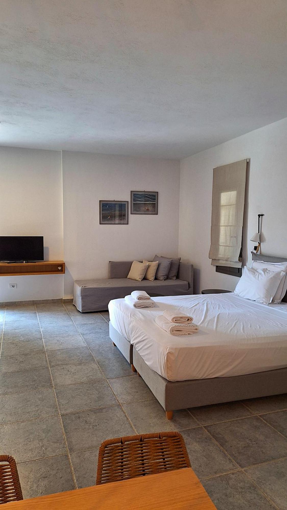 Margo Beach Hotel 伊西翁 外观 照片